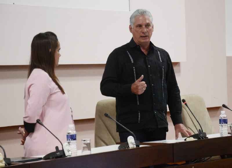 Asiste Presidente cubano a Asamblea General de la UIC Asiste Presidente cubano a Asamblea General de la UIC