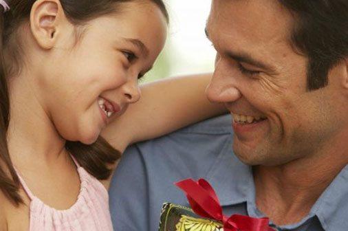 Padre con su hija Padre con su hija