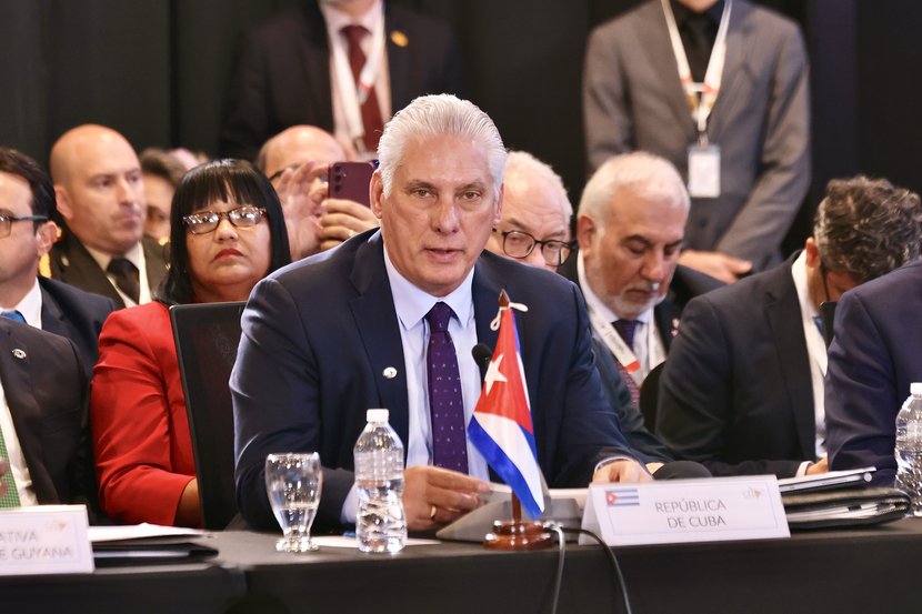  Miguel Díaz-Canel Bermúdez