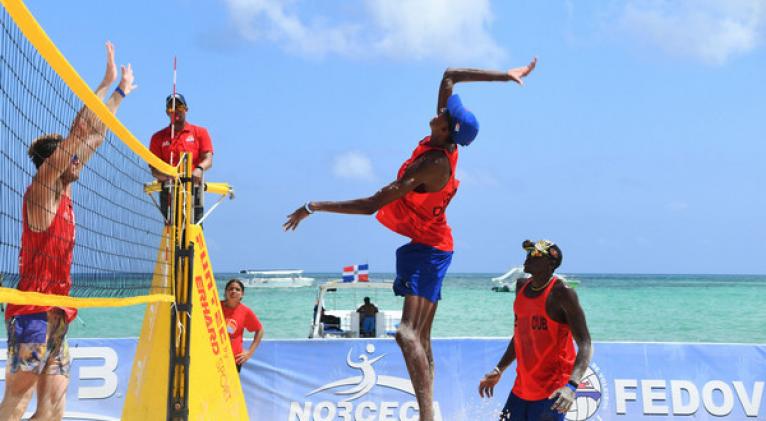 Plata para dupla cubana en circuito de voleibol de playa Plata para dupla cubana en circuito de voleibol de playa