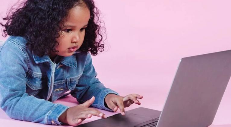 Día Internacional de las Niñas en las TIC Día Internacional de las Niñas en las TIC