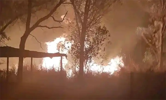 Controlado incendio en las cercanías del hotel Los Caneyes, en Villa Clara Controlado incendio en las cercanías del hotel Los Caneyes, en Villa Clara