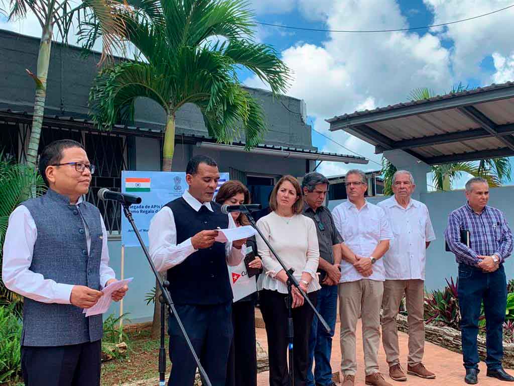 India dona a Cuba principios activos para elaboración de antibióticos India dona a Cuba principios activos para elaboración de antibióticos