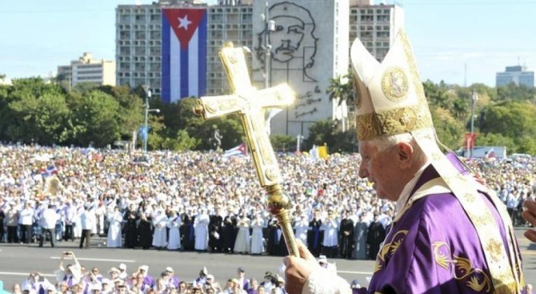 Decretan en Cuba duelo oficial por muerte del Papa emérito Benedicto XVI Decretan en Cuba duelo oficial por muerte del Papa emérito Benedicto XVI