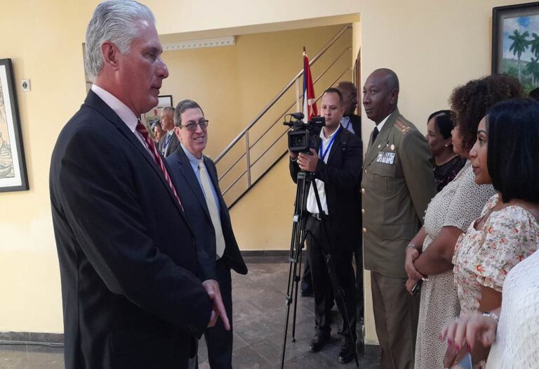 Visita a Angola de Miguel Díaz Canel Visita a Angola de Miguel Díaz Canel